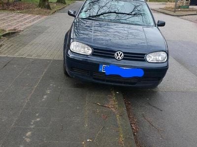 VW Golf IV