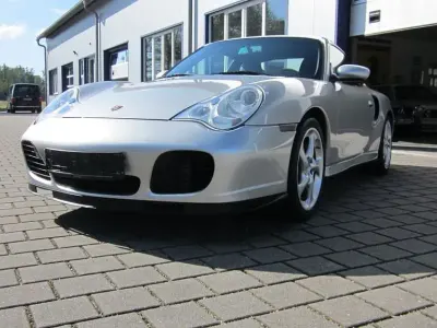 Gebraucht Porsche 996 Turbo 420 PS (308 kW) 2001 Silber Coupé