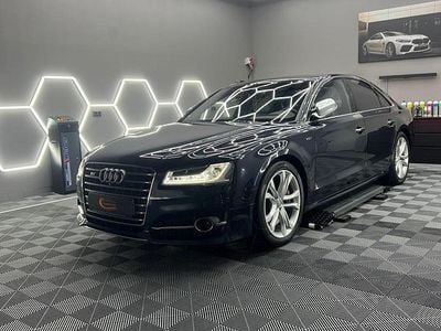 Audi S8