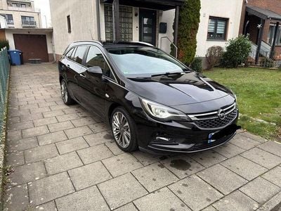 Schwarz Gebraucht 2019 Opel Astra Kombi | 11.000 € (Guter Preis)