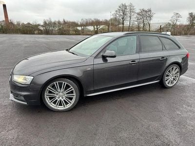 Grau Gebraucht 2015 Audi A4 S-Line Kombi | 9.300 € (Guter Preis)