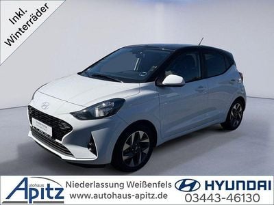 Gebraucht Hyundai i10 Trend 67 PS (49 kW) 2023 Weiß Kleinwagen