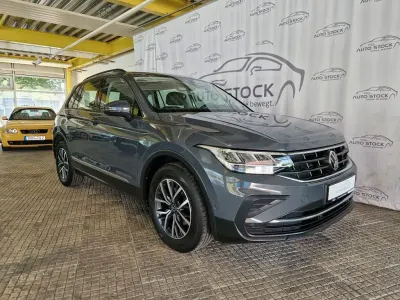 Gebraucht VW Tiguan Life 150 PS (110 kW) 2022 Grau SUV
