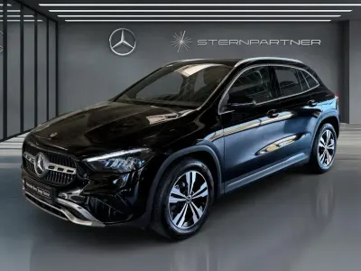 Gebraucht Mercedes GLA200 Progressive 150 PS (110 kW) 2024 Schwarz SUV