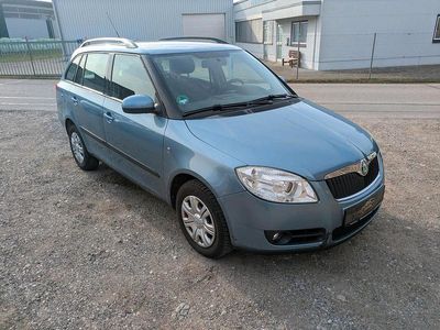 Gebraucht Skoda Fabia 86 PS (63 kW) 2008 Blau Kombi