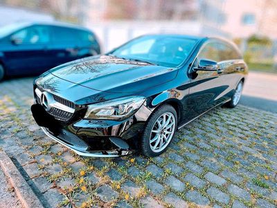 Gebraucht Mercedes CLA200 136 PS (100 kW) 2018 Schwarz Kombi