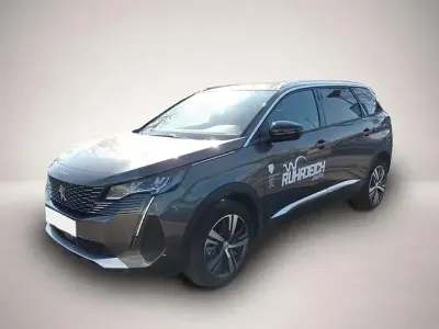 Gebraucht Peugeot 5008 Allure 131 PS (96 kW) 2024 Manufacturer SUV