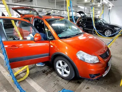 Gebraucht Suzuki SX4 120 PS (88 kW) 2010 Orange Kleinwagen