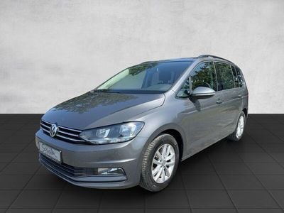 Grau Gebraucht 2016 VW Touran Van / Kleinbus | 19.990 € (Etwas zu teuer)