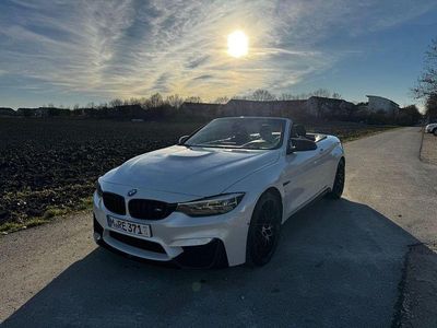 Weiß Gebraucht 2017 BMW M4 Cabriolet Competition Edition Cabrio | 56.900 € (Teuer)