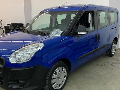 Brugt Fiat Doblò 90 HK (66 kW) 2010 Blå MPV