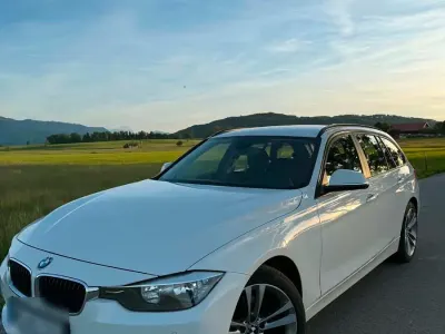 Gebraucht BMW 320 Comfort Edition 184 PS (135 kW) 2012 Weiß Kombi