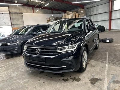 Usata VW Tiguan IQ Drive 150 CV (110 kW) 2022 Nero SUV