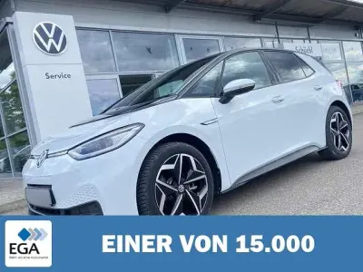 Gebraucht VW ID.3 Pro Performance 150 kW (204 PS) 2022 Weiß metallic Kleinwagen
