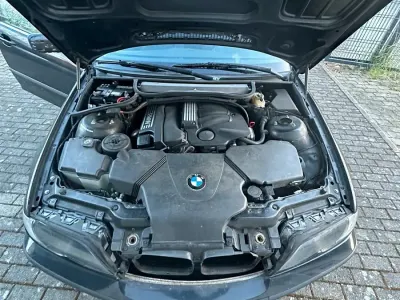 Usata BMW 316 102 CV (75 kW) 2004 Nero Station wagon