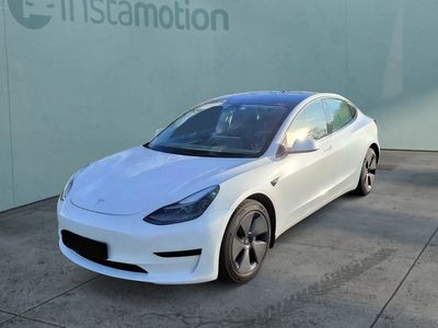 gebraucht Tesla Model 3 Tesla Model 3, 10.800 km, 306 PS, EZ 09.2021, Elektro