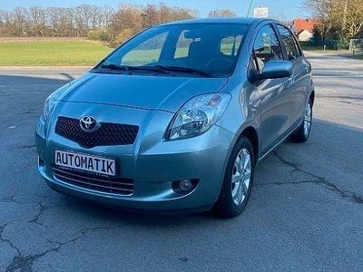 Gebraucht Toyota Yaris Team 87 PS (63 kW) 2008 Silber Kleinwagen