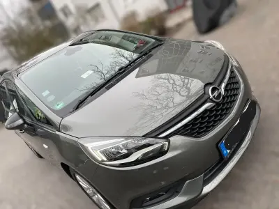 Gebraucht Opel Zafira Tourer 140 PS (102 kW) 2018 Grau Van / Kleinbus