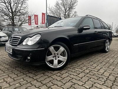 Obsidianschwarz metalliclack Gebraucht 2006 Mercedes C220 Kombi | 1.999 € (Guter Preis)