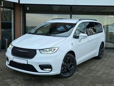 Gebraucht Chrysler Pacifica 264 PS (194 kW) 2021 Weiß Van / Kleinbus