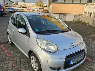 Gebraucht Citroën C1 69 PS (50 kW) 2010 Grau Kleinwagen