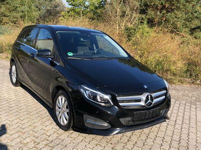 Mercedes B200