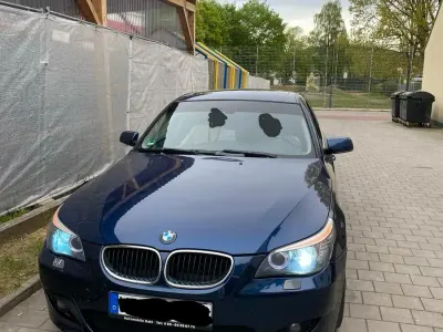 Gebraucht BMW 523 M Sport 190 PS (139 kW) 2007 Blau Limousine