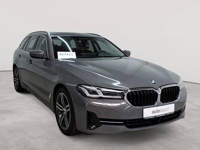Gebraucht BMW 520 Sport Line 190 PS (139 kW) 2022 Berninagrau bernsteineffekt metallic Kombi