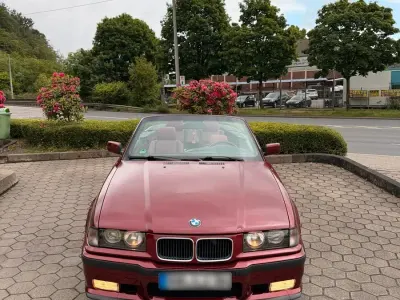 Gebraucht BMW 320 Cabriolet M Sport 150 PS (110 kW) 1994 Rot Cabrio