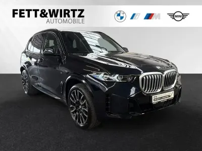 Gebraucht BMW X5 Performance 352 PS (258 kW) 2025 Carbonschwarz metallic SUV