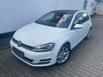 Gebraucht VW Golf VII Comfortline 125 PS (91 kW) 2017 Weiß Limousine