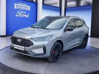 Neu Ford Kuga ST-Line X 182 PS (133 kW) 2025 Solar silver metallic SUV