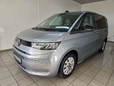 Occasion VW Multivan 150 ch (110 kW) 2023 Argent Monospace
