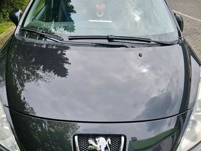 gebraucht Peugeot 207 Kombi Auto Limousine schwarz