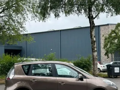 Gebraucht Renault Scénic III Initiale Paris 132 PS (97 kW) 2013 Schwarz Van / Kleinbus