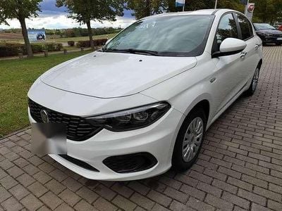 Weiß Gebraucht 2017 Fiat Tipo Easy | 11.690 € (Fairer Preis)