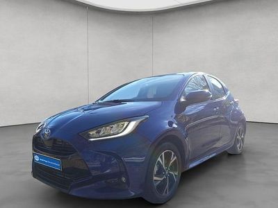 Neu Toyota Yaris Hybrid Comfort 116 PS (85 kW) 2025 Juniper blue metallic Limousine