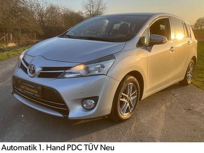 Gebraucht Toyota Verso Multidrive S 147 PS (108 kW) 2016 Silber Van / Kleinbus