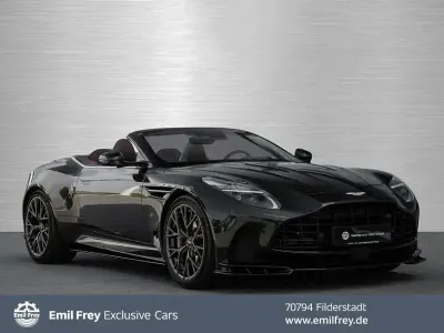 Neu Aston Martin DB12 700 PS (514 kW) 2026 Grün