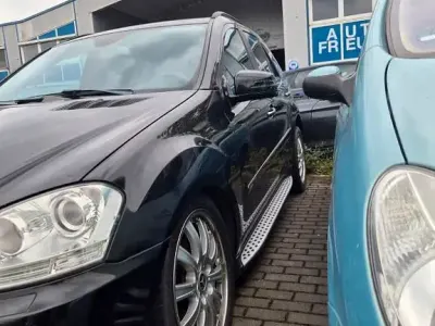 Gebraucht Mercedes ML280 190 PS (139 kW) 2008 Schwarz SUV