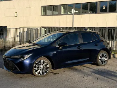 Gebraucht Toyota Corolla Team 152 PS (111 kW) 2020 Blau Kleinwagen