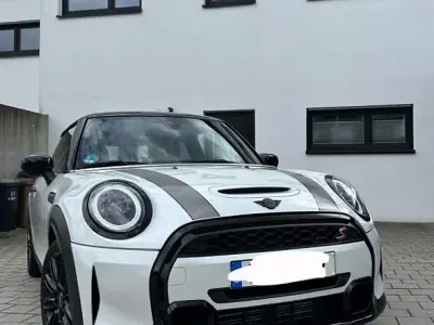 Używany Mini Cooper S 178 KM (130 kW) 2023 Biały Hatchback