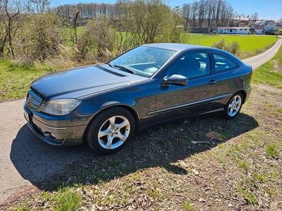 Gebraucht Mercedes CLC200 184 PS (135 kW) 2009 Grau Kleinwagen