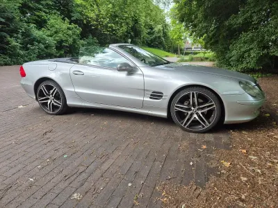 Gebraucht Mercedes SL500 306 PS (225 kW) 2002 Silber Cabrio