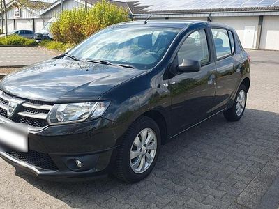 Gebraucht Dacia Sandero 73 PS (53 kW) 2016 Schwarz Limousine