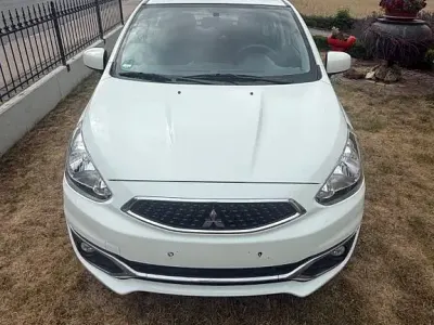 Gebraucht Mitsubishi Space Star 71 PS (52 kW) 2019 Weiß Kleinwagen