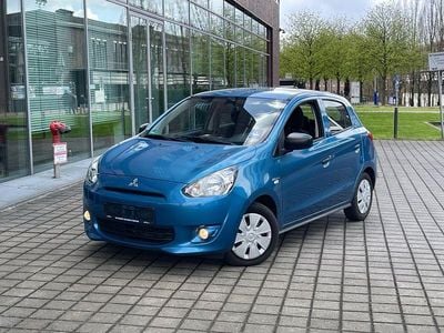 Second-hand Mitsubishi Space Star Diamant Edition 71 CP (52 kW) 2016 Albastru Hatchback