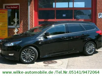 Gebraucht Ford Focus ST-Line 150 PS (110 kW) 2017 Shadow black Kombi