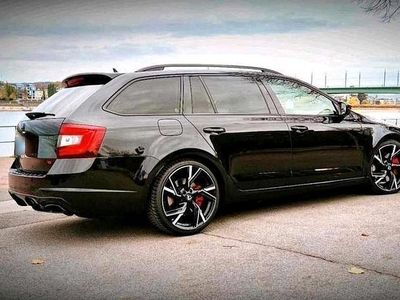 Gebraucht Skoda Octavia vRS 184 PS (135 kW) 2016 Schwarz Kleinwagen