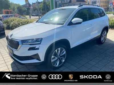 Gebraucht Skoda Karoq Style 150 PS (110 kW) 2023 Weiß SUV